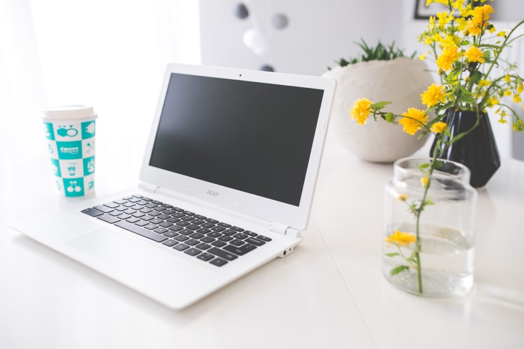 best laptops under 15000