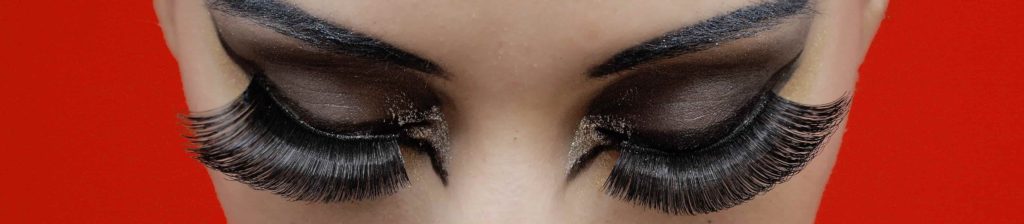 close-up-photo-of-woman-with-falsies