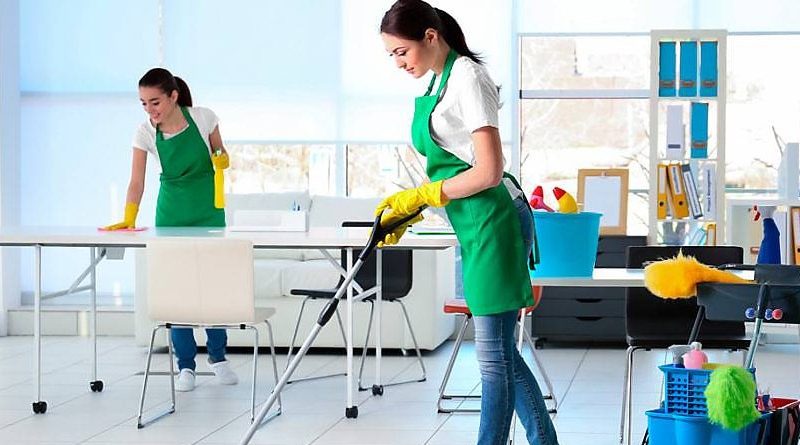 Pros of Hiring a Commercial Cleaning Service