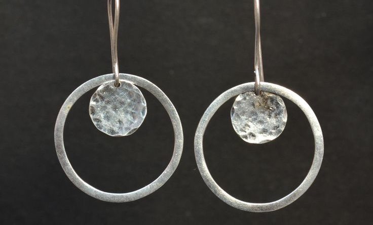 Silver Earrings Buying Guide: What Every First-Time Buyer Should Know